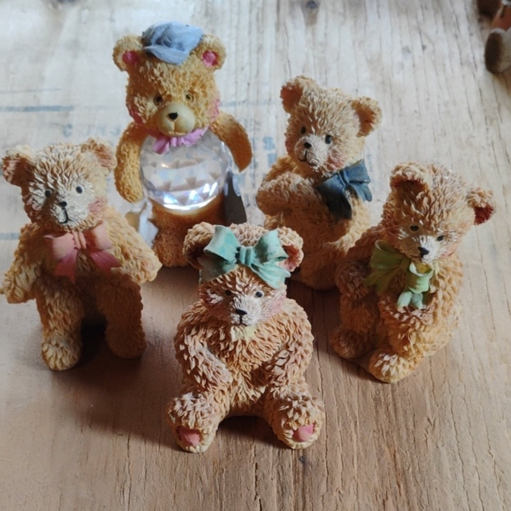 Adorable Teddy Bear Figurines Set